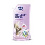 Chicco Sensitive Baby Laundry Detergent, Delicate Flowers Fragrance, 500ml Refill Pack | Liquid Detergent for Baby Clothes | Kills 99% Barteria and Fungi | 5X Stain Fighter | Free From Harsh Chemicals - Fast UK Delivery