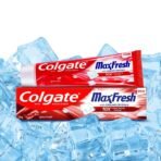 Colgate MaxFresh Toothpaste, Red Gel Tooth Paste with Menthol for Super Fresh Breath, 150g (Spicy Fresh) - Fast UK Delivery
